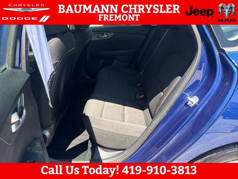 Used 2019 Kia Forte LXS FWD image 24