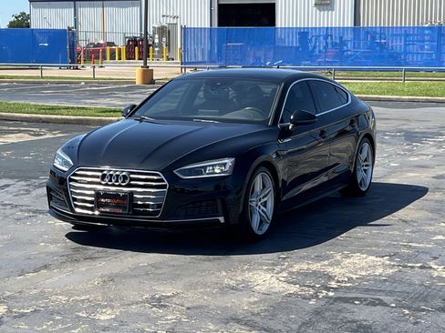 Used 2019 Audi A5 2.0T Premium Plus w/ Premium Plus AWD/4WD image 3