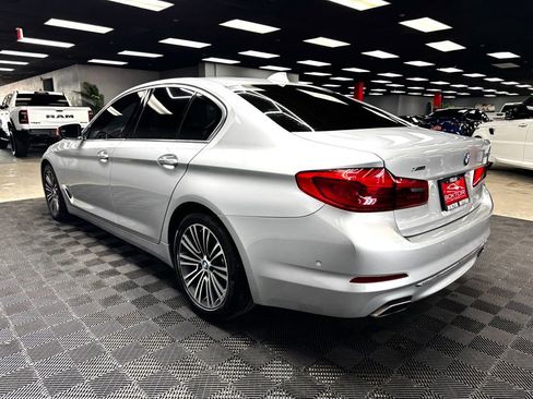 Used 2018 BMW 540i xDrive AWD/4WD image 11