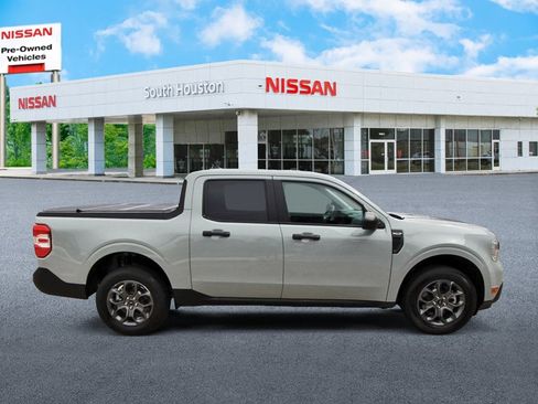 Used 2024 Ford Maverick XLT FWD image 5