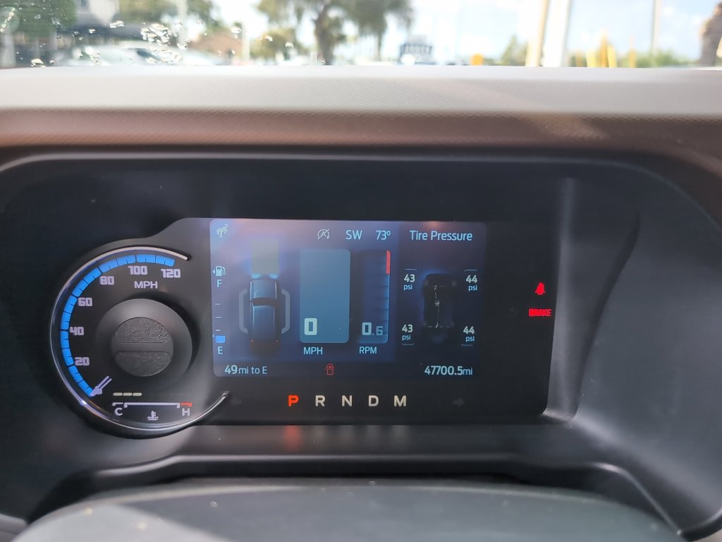Used 2022 Ford Bronco Outer Banks AWD/4WD image 12