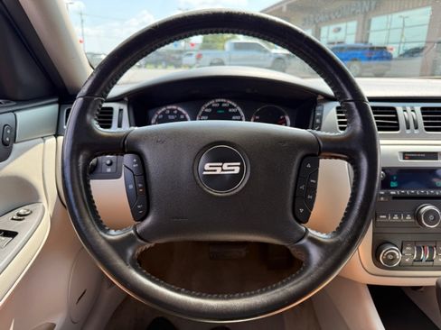 Used 2007 Chevrolet Impala SS w/ Convenience Package FWD image 18