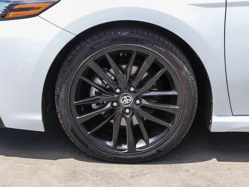 Used 2024 Toyota Camry XSE w/ Navigation Package FWD image 11