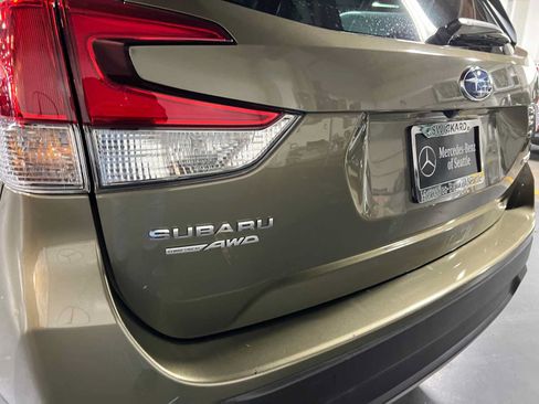 Used 2023 Subaru Forester Premium AWD/4WD image 14