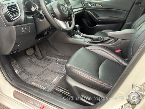 Used 2016 MAZDA MAZDA3 s Touring image 18