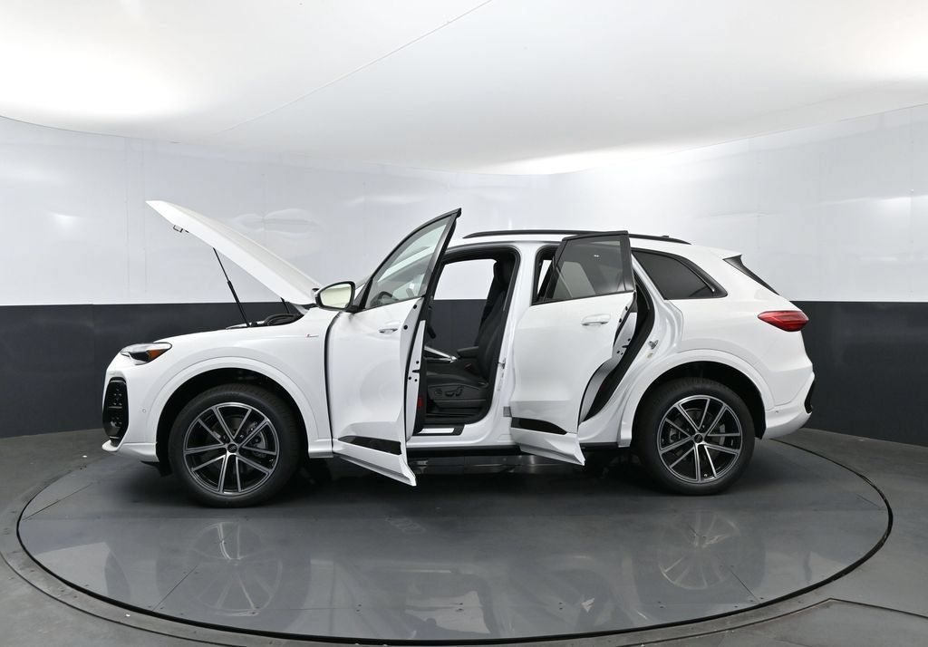 New 2026 Audi Q5 Premium Plus AWD/4WD image 28