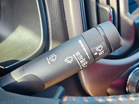 Certified 2021 GMC Canyon AT4 image 17