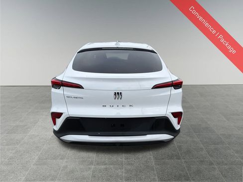 Used 2024 Buick Envista Preferred w/ Convenience I Package image 5