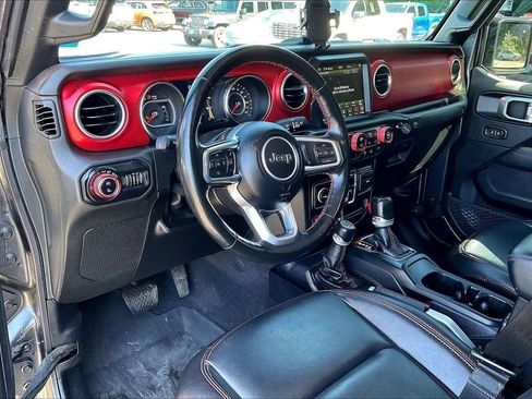 Used 2021 Jeep Gladiator Rubicon AWD/4WD image 8