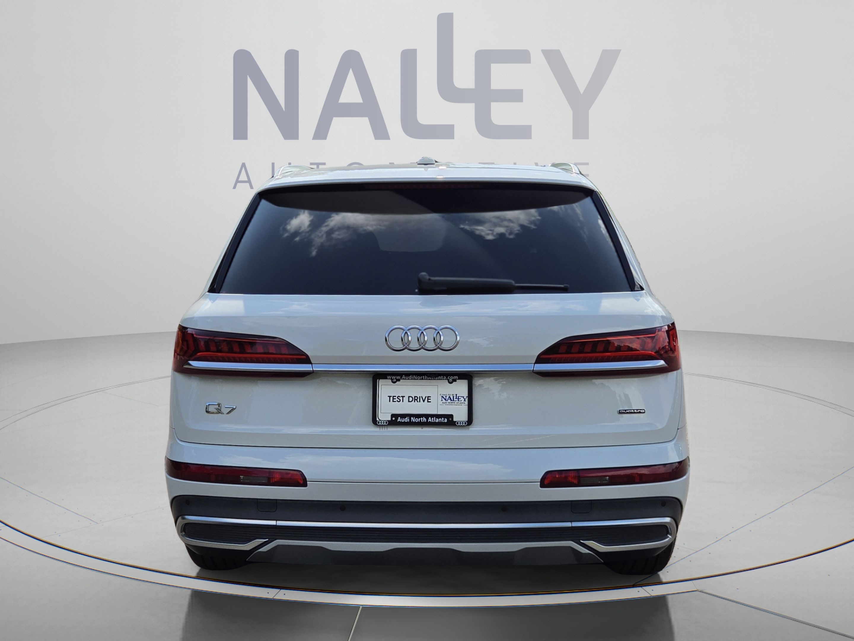 Used 2022 Audi Q7 3.0T Premium AWD/4WD image 4