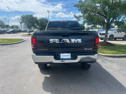 Used 2026 RAM 2500 Big Horn AWD/4WD image 4