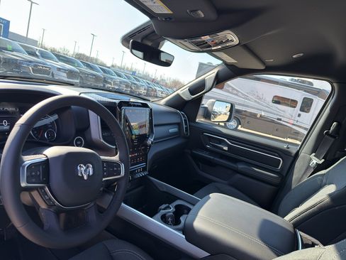 New 2026 RAM 1500 Big Horn AWD/4WD image 27