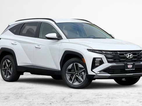 New 2026 Hyundai Tucson SEL image 1