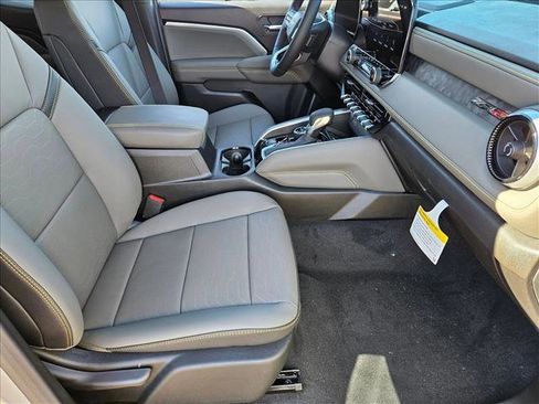 New 2026 Chevrolet Colorado ZR2 w/ Technology Package image 15