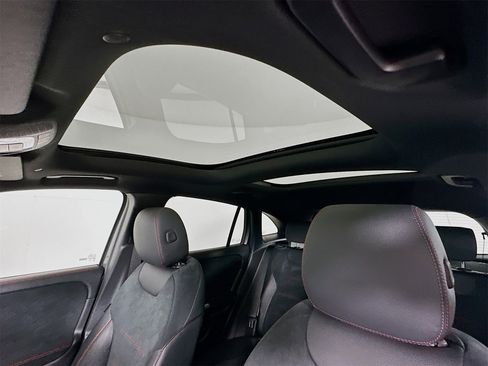 New 2026 Mercedes-Benz GLA 250 GLA 250 image 22