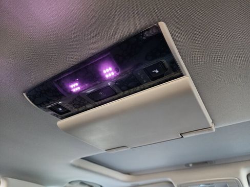 Used 2019 Chevrolet Tahoe Premier w/ Premier Plus Edition image 78