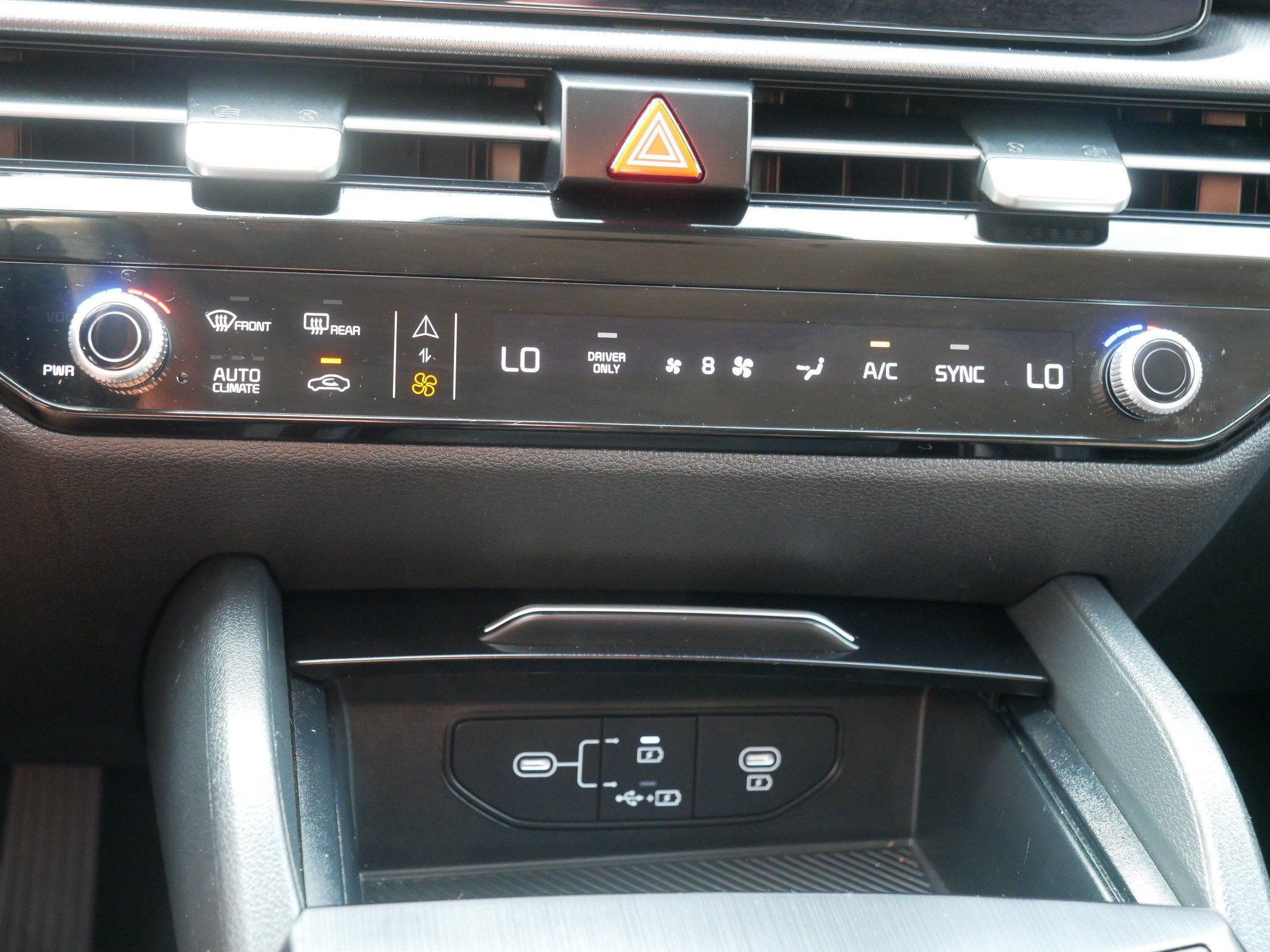 Certified 2026 Kia Sportage S AWD/4WD image 23