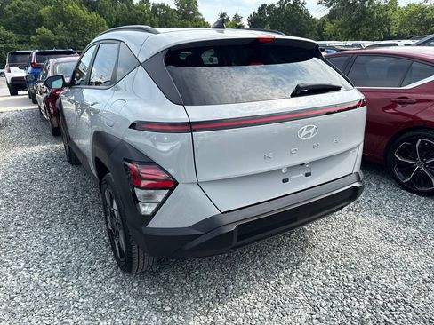 Used 2025 Hyundai Kona SEL AWD/4WD image 4