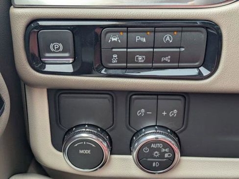 New 2026 GMC Yukon XL Denali w/ Sun & Power Step Package RWD image 29