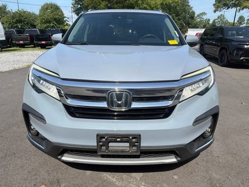 Used 2022 Honda Pilot Touring image 9