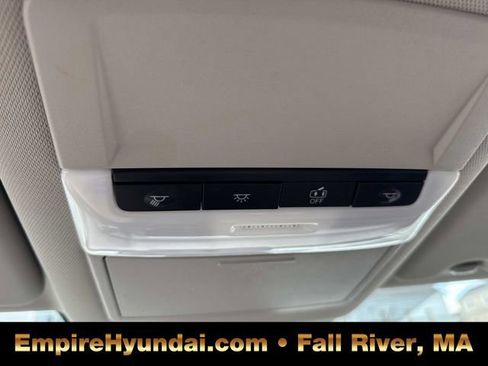 Used 2021 Nissan Rogue S image 24