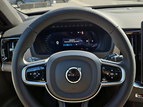 New 2026 Volvo XC90 B6 Ultra w/ Protection Package Premier AWD/4WD image 18