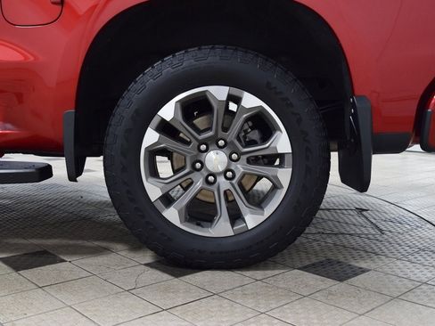 Used 2022 Chevrolet Silverado 1500 High Country image 22