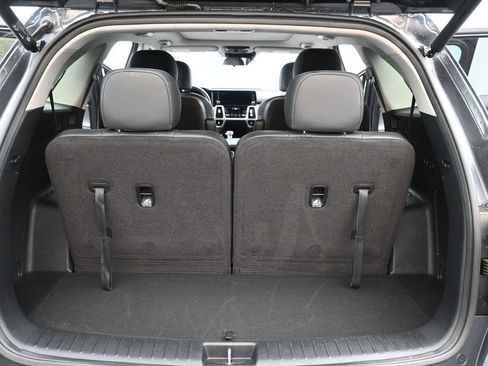 Used 2022 Kia Sorento SX image 11