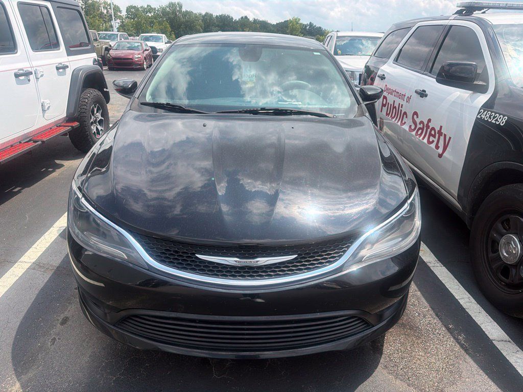 Used 2017 Chrysler 200 LX w/ Touring Convenience Group FWD image 6