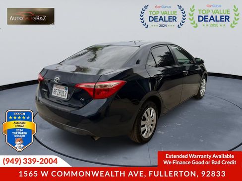 Used 2019 Toyota Corolla LE w/ Carpet Mat Package (TMS) FWD image 3