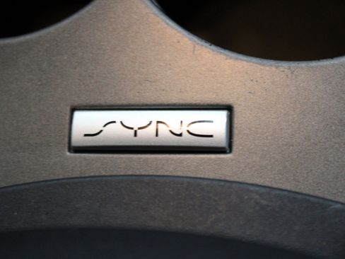 Used 2018 Ford Taurus SE image 19