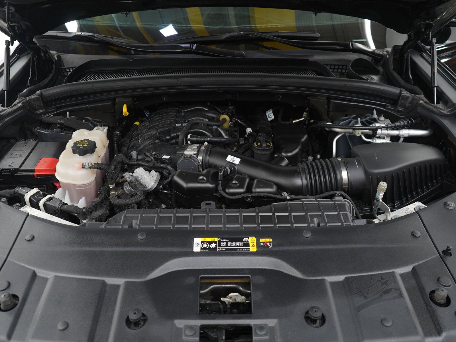 Used 2024 Jeep Grand Cherokee Altitude AWD/4WD image 31