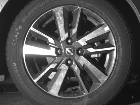 Used 2025 Nissan Versa SV image 13