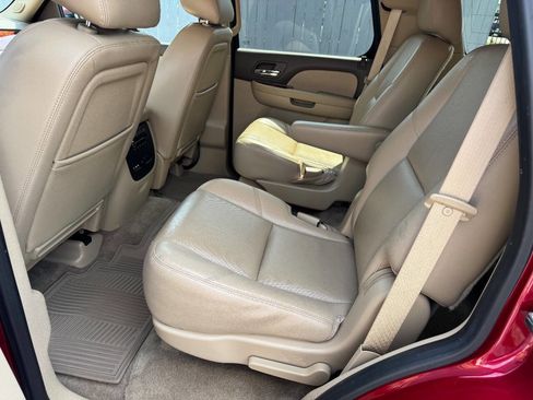 Used 2012 Chevrolet Tahoe LTZ image 8