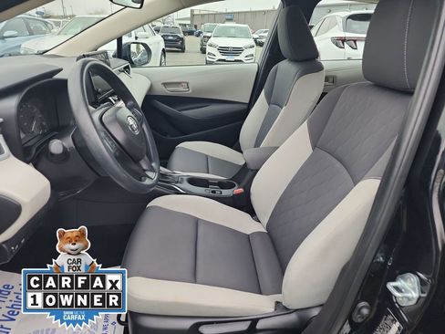 Used 2025 Toyota Corolla LE image 11