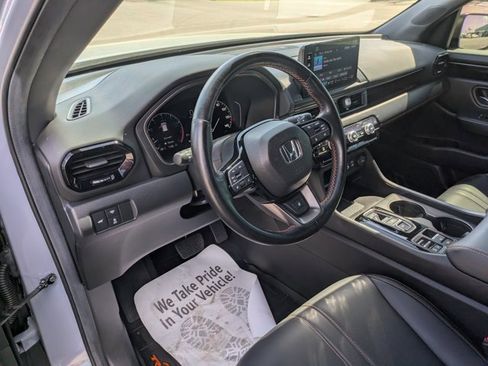 Certified 2024 Honda Pilot TrailSport image 8