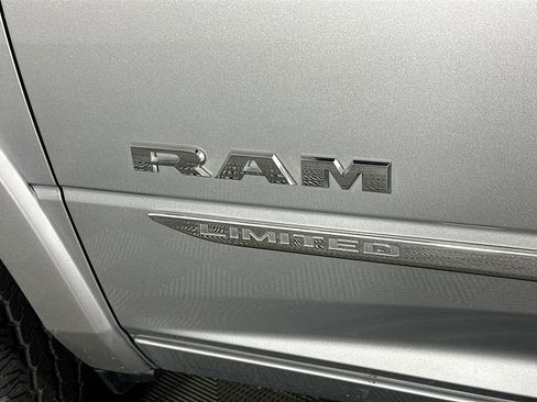 Used 2021 RAM 3500 Limited image 29