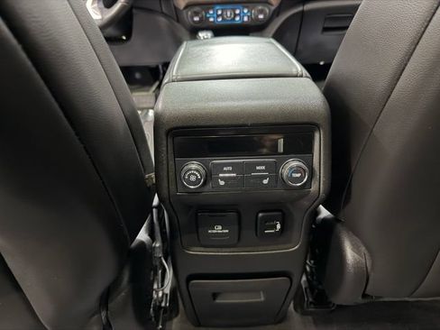 Used 2017 GMC Acadia Denali w/ Technology Package AWD/4WD image 15
