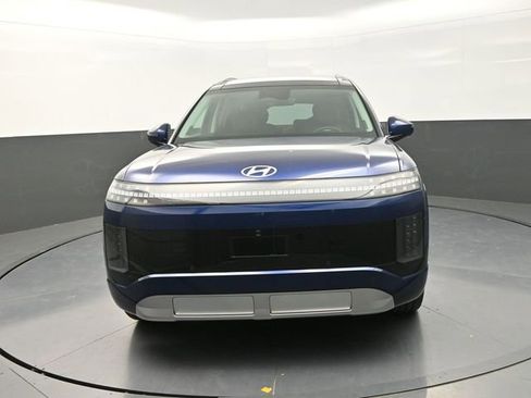 New 2026 Hyundai Ioniq 9 Limited AWD/4WD image 3