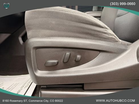 Used 2018 Chevrolet Silverado 1500 LT w/ All Star Edition AWD/4WD image 29