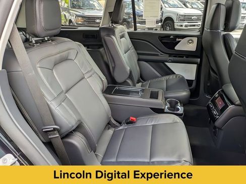 New 2025 Lincoln Aviator Reserve w/ Equipment Group 201A image 39
