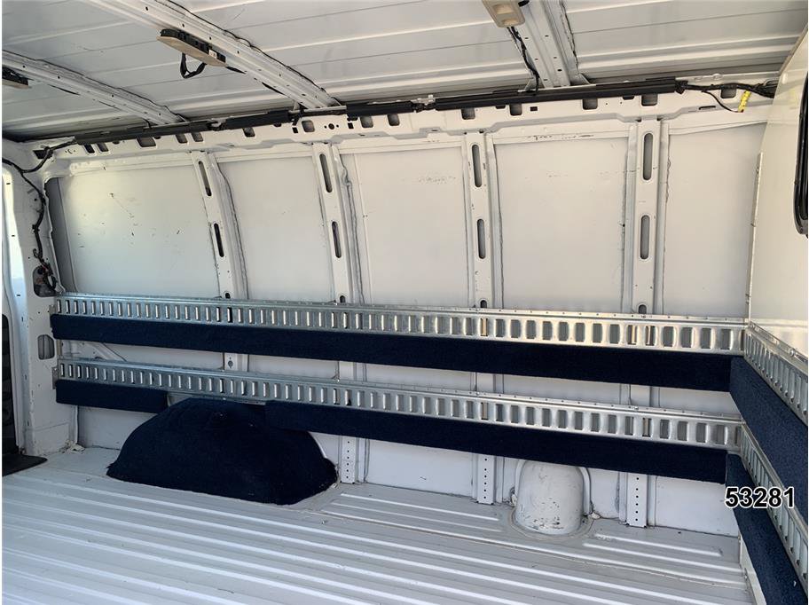 Used 2019 Chevrolet Express 2500 RWD image 12