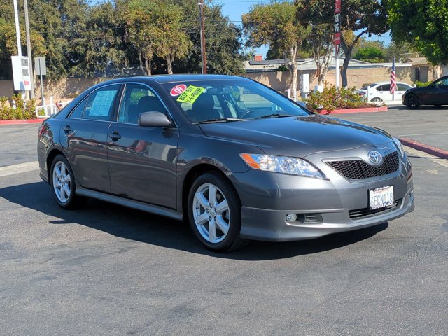 Used 2009 Toyota Camry SE FWD image 3