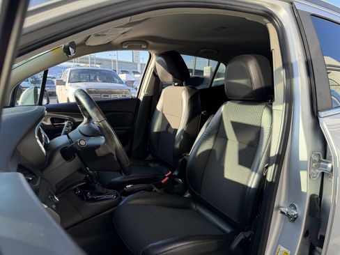 Used 2017 Buick Encore Preferred image 26