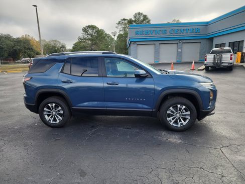 New 2026 Chevrolet Equinox LT w/ Convenience Package II image 3