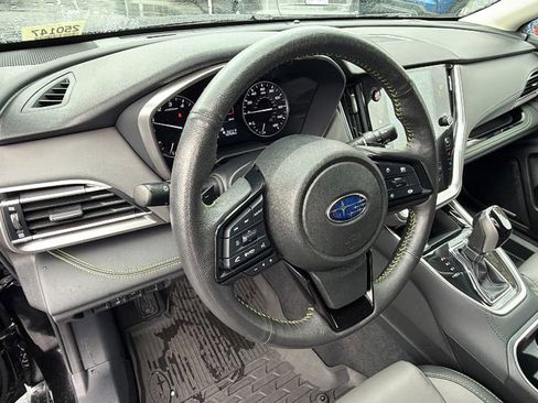 Used 2025 Subaru Outback Onyx Edition XT image 32