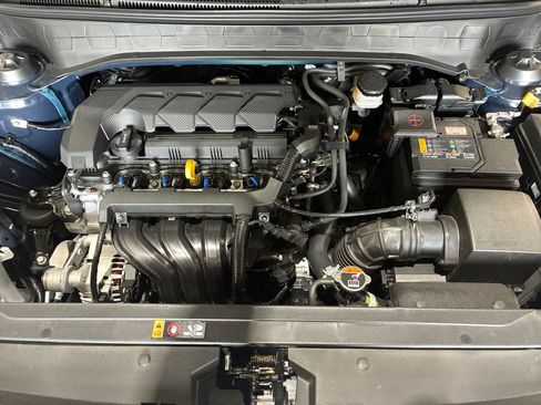 Used 2026 Hyundai Venue SEL FWD image 19