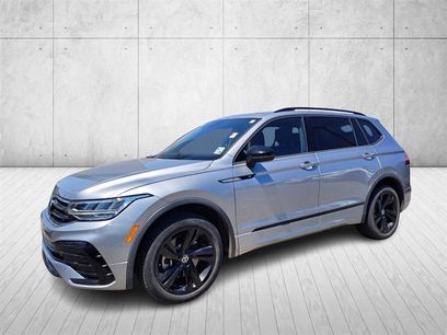 Used 2023 Volkswagen Tiguan SE R-Line