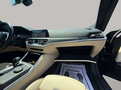 Used 2022 BMW M440i Coupe w/ Premium Package image 29