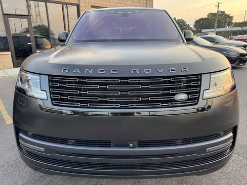 Used 2022 Land Rover Range Rover Long Wheelbase SE AWD/4WD image 2